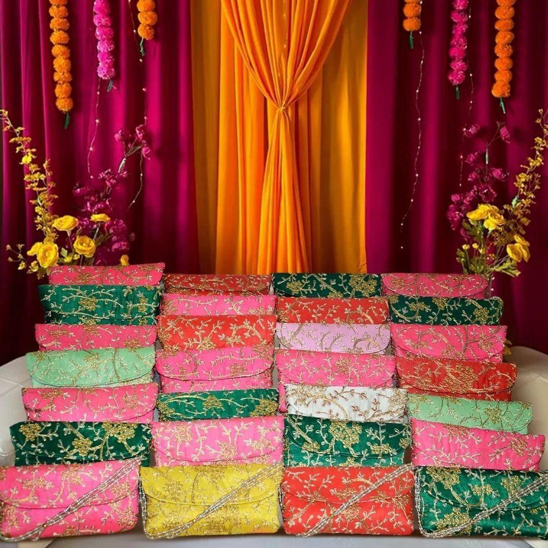 เช่นเดียวกับภาพ