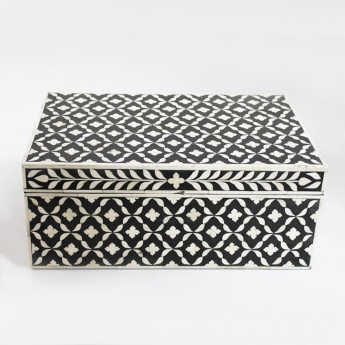 Black inlay