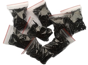 2BA電子ダーツチップ用の黒/白のプラスチックソフトダーツチップ (27mm)。 - Product Image 2