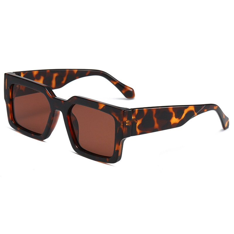 C4: Brown