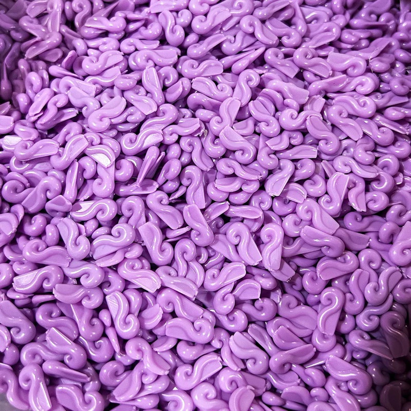 สีม่วง