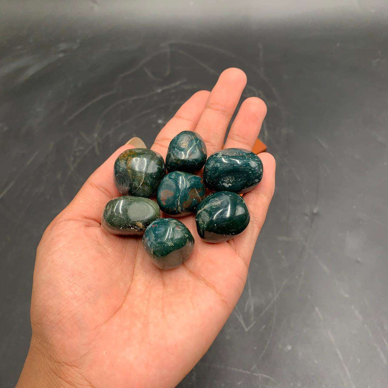 สีเขียว