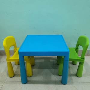 โต๊ะพลาสติกที่ทันสมัยคุณภาพสูงและปลอดภัยสำหรับเด็ก - Product Image 1
