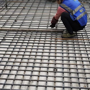 Pannelli di rete di recinzione in rete di acciaio zincato per la protezione del bestiame da allevamento cancelli in ferro edifici agricoltura tondino di cemento armato - Product Image 4