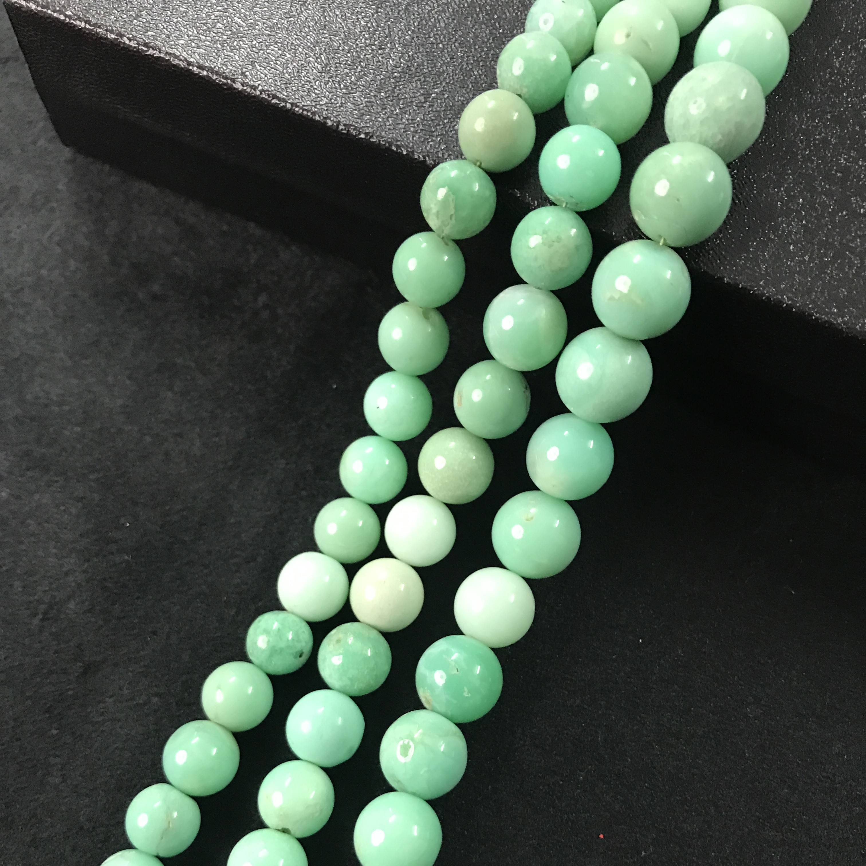 สีเขียว