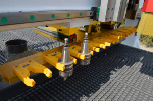 29% di riposo! Produzione di mobili 1530 macchina router cnc con caricamento automatico tavolo di scarico e software di nidificazione - Product Image 5