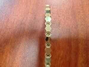 Fresadora CNC pequeña de cinco ejes de grado industrial con cambio automático de herramientas para procesamiento de joyas de oro, pulseras y anillos - Product Image 5