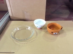 日本の中古食器