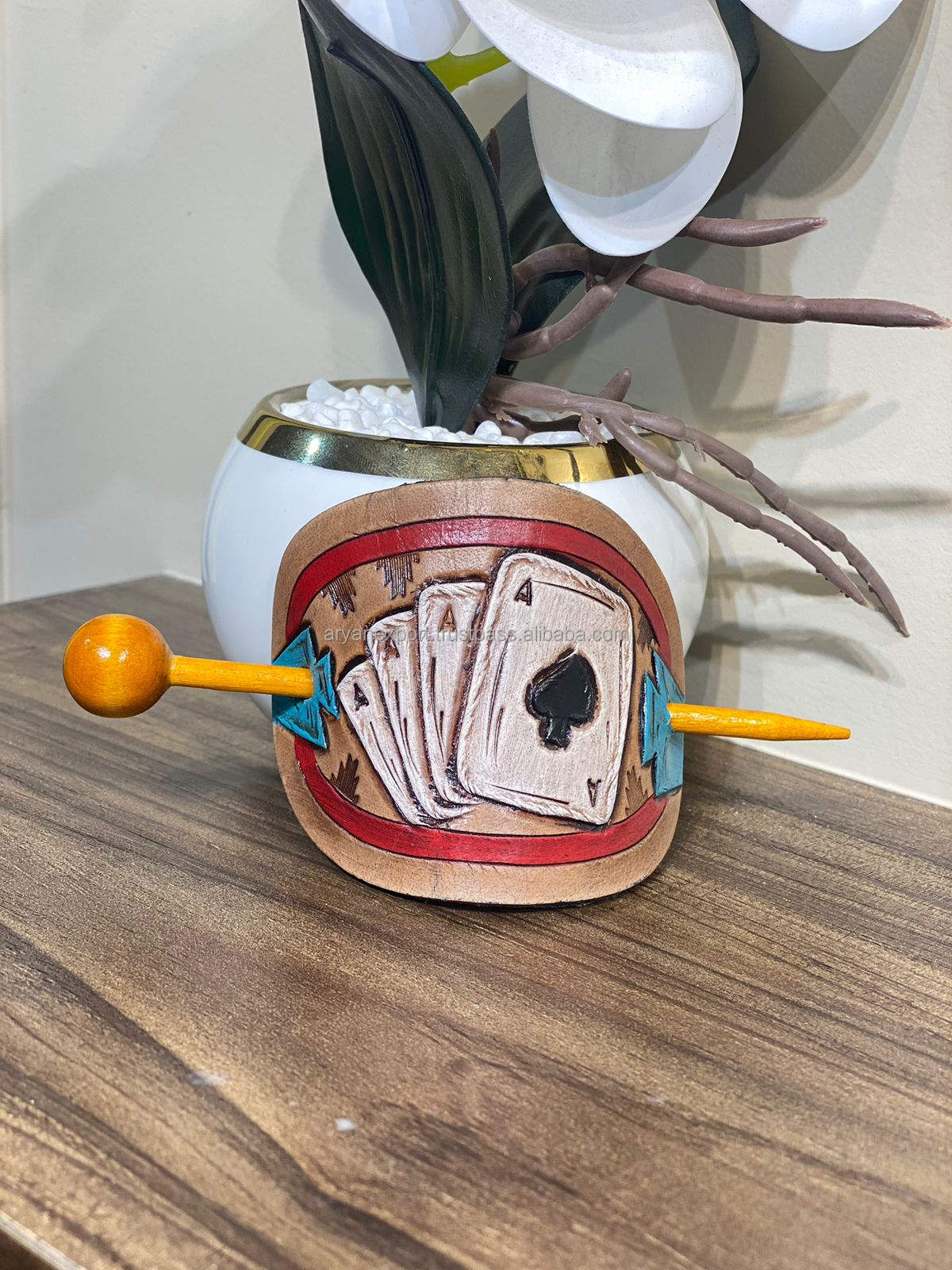 สีน้ำตาล