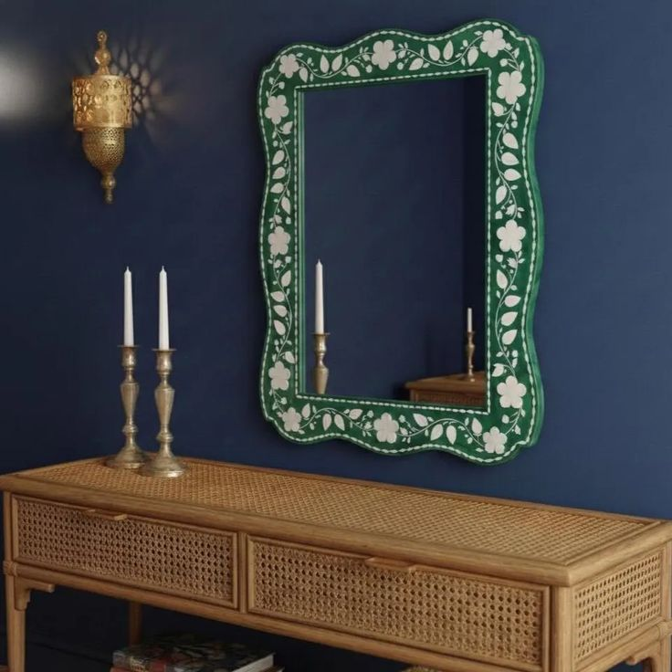 identique à l'image