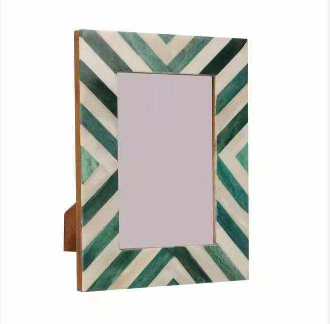 El color se puede personalizar.