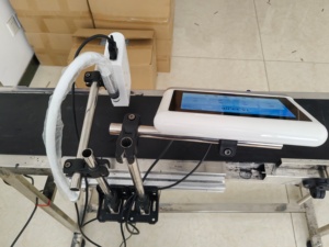 Codice Batch automatico di stampa a getto d'inchiostro macchina di codifica a getto d'inchiostro per il codice data della bottiglia di Pet - Product Image 6