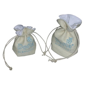 Tốt nhất biểu tượng tùy chỉnh thêu dây rút đay cây gai dầu Chất liệu cotton lót khuyến mại đồ trang sức Pouch Quà Tặng túi bao bì - Product Image 1