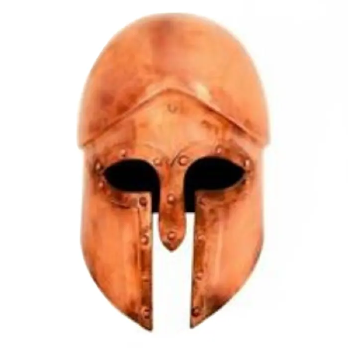 Helm kuningan reproduksi antik. Helm Corinthian Yunani Abad Pertengahan pelindung kepala dari tembaga antik Ksatria Yunani.