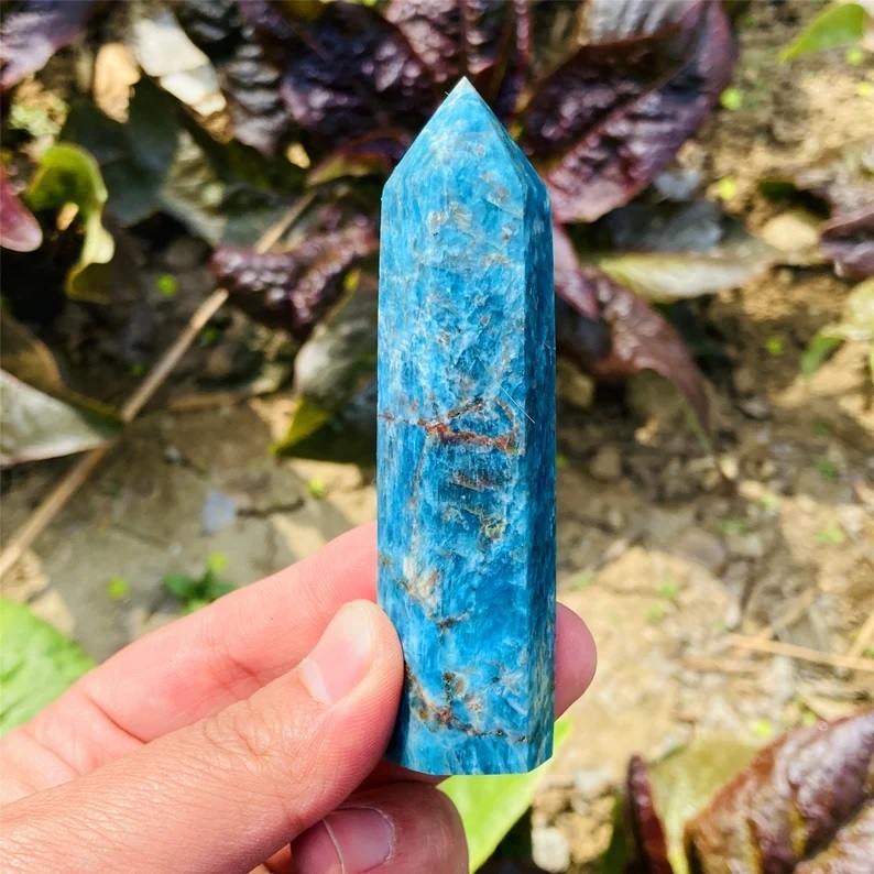 Neon Apatite