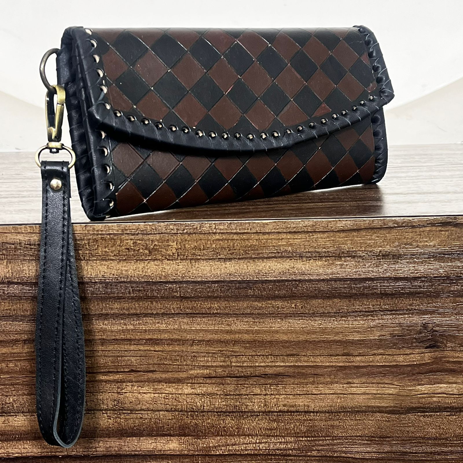 Black & Brown Checkered