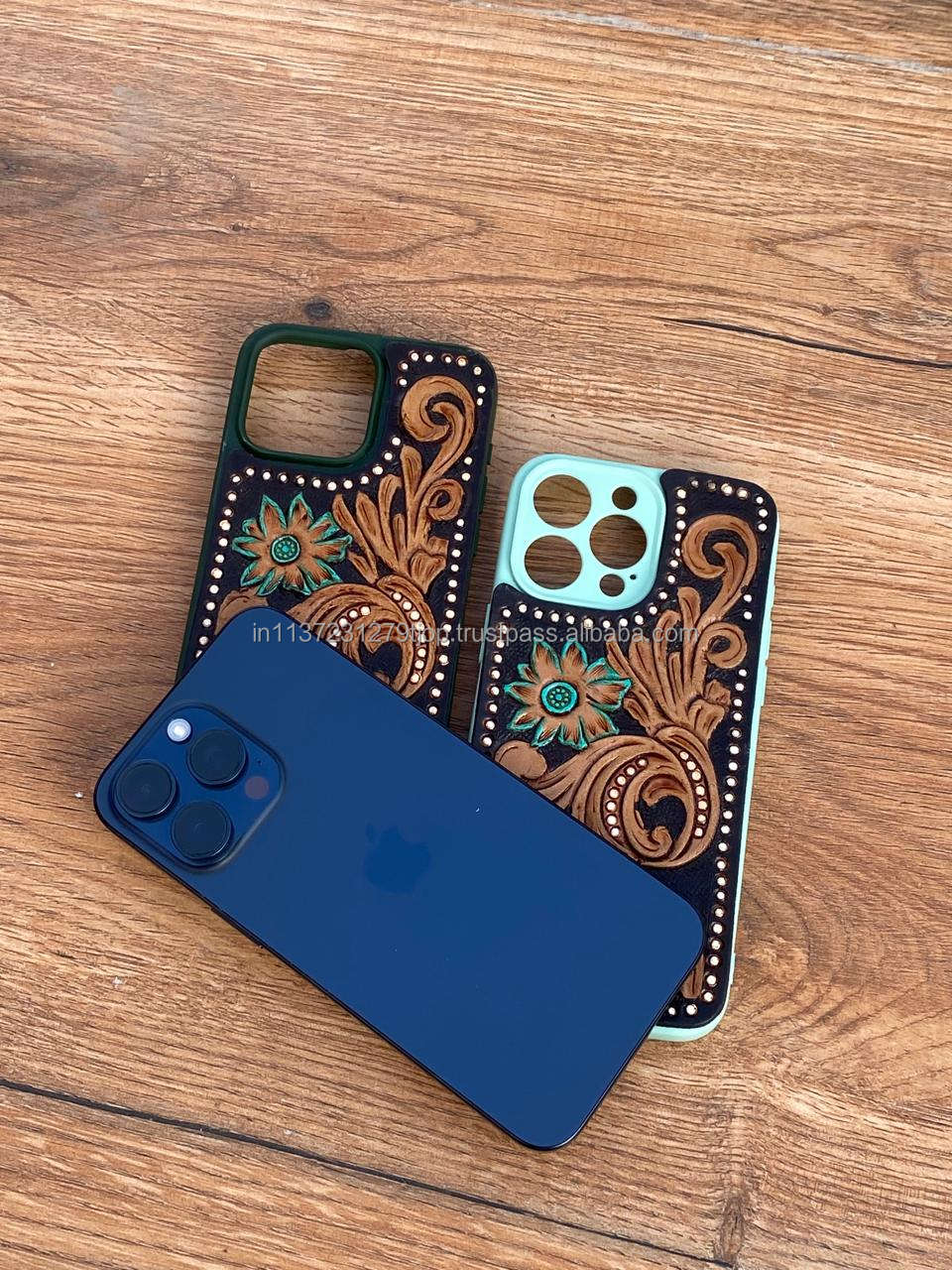 สีน้ำตาล