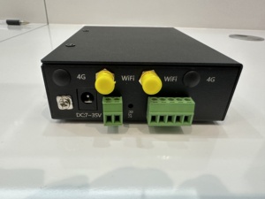 Gran oferta, puerta de enlace inteligente IoT industrial, recopilación de datos, conversión de protocolo múltiple, 4 puertos LAN, se conecta directamente a la Tarjeta 4G