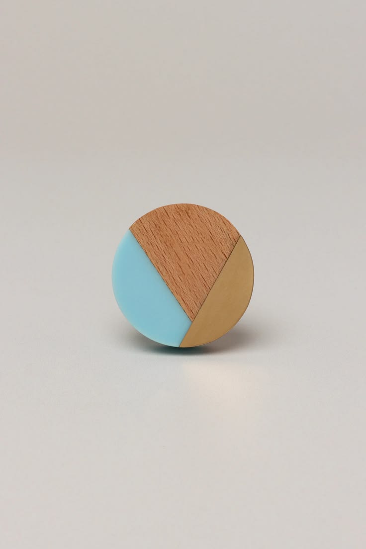 COMME ILLUSTRÉ