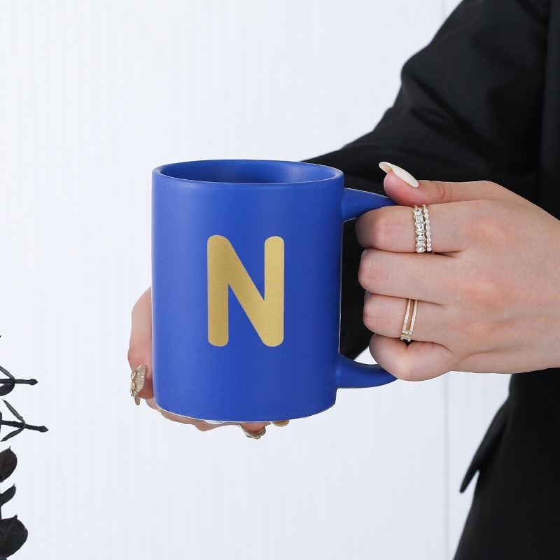 custom alphabet blue ceramic Mug (N)
