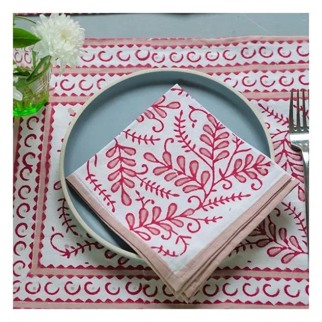 Block Print Red Floral Pattern 42*32cm Kitchen Cotton Linen Dining Tableheat Resistant Coaster Pad Bowl Cup Placemats Home Decor