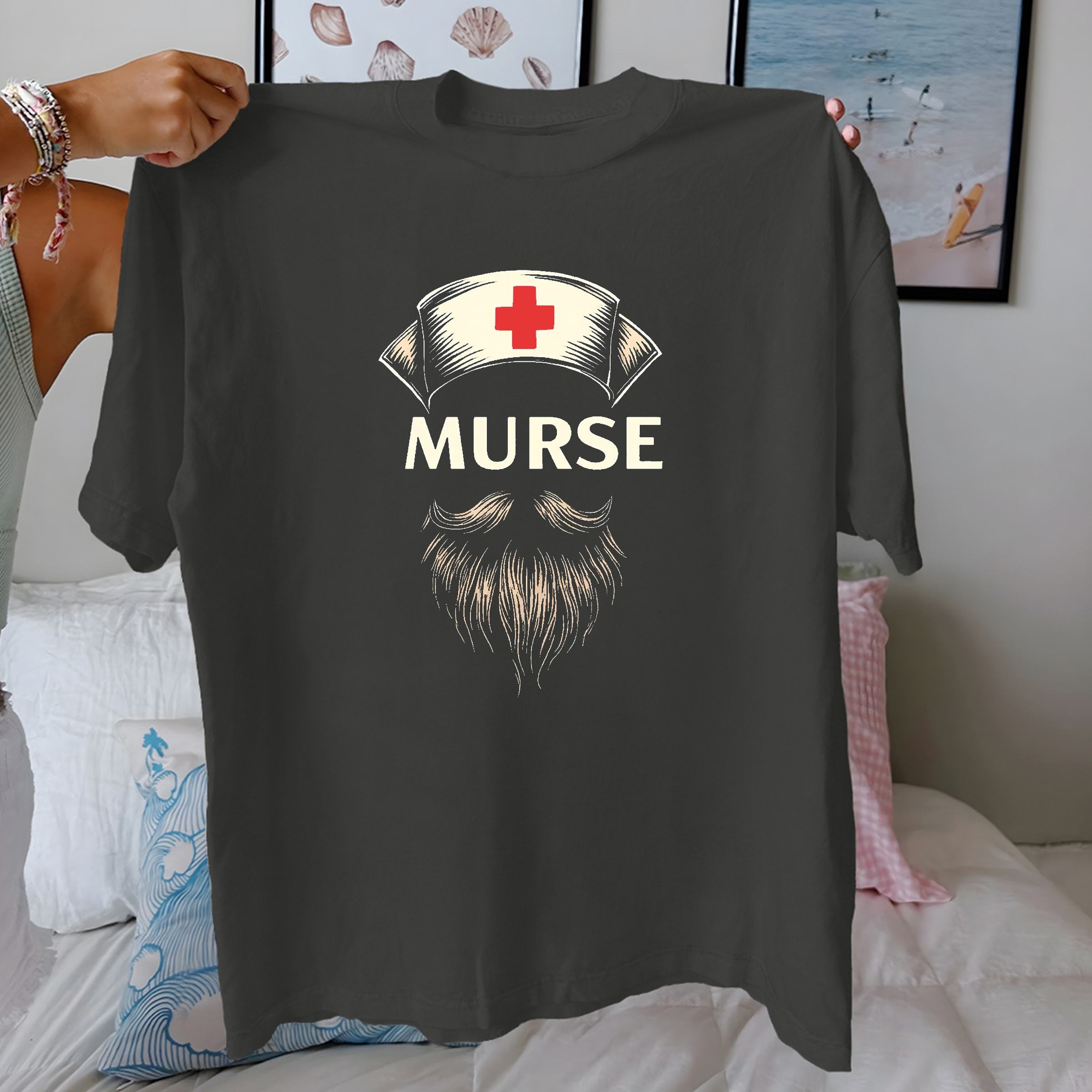 สีเทาเข้ม