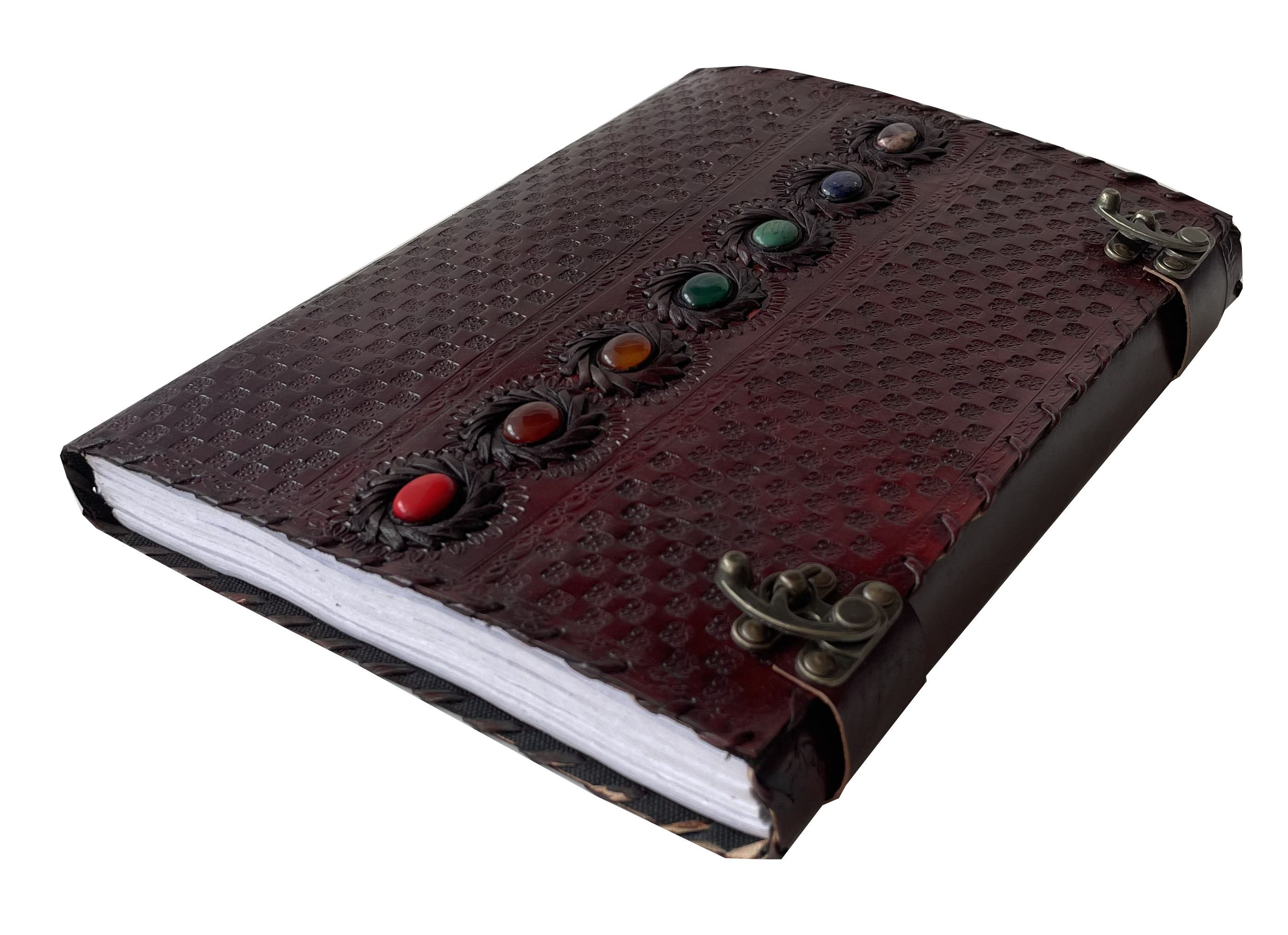 สีน้ำตาล