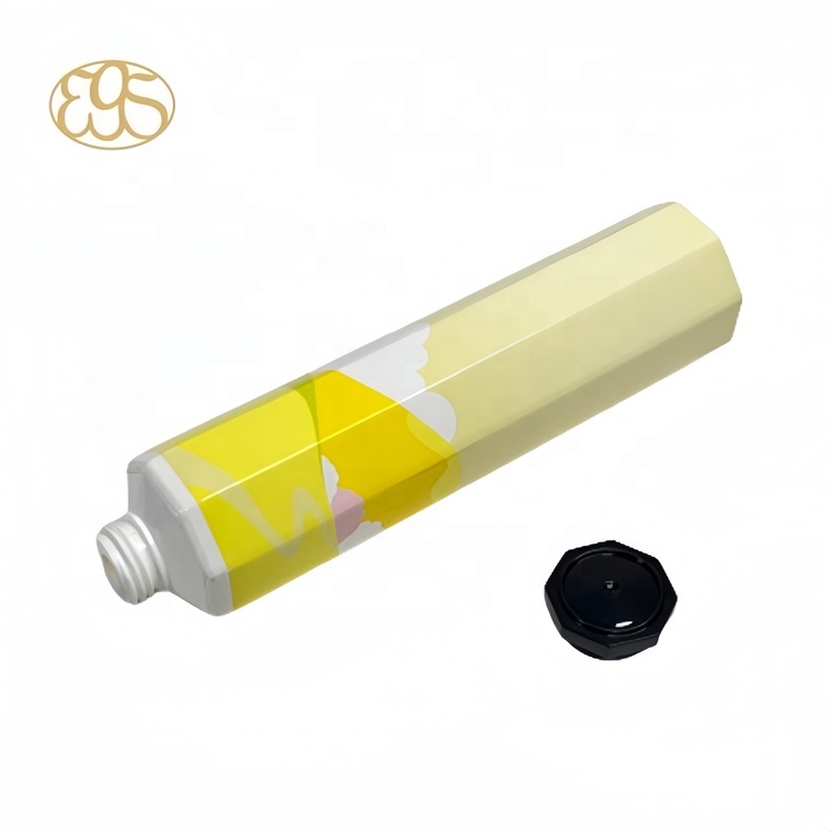 สีเหลือง