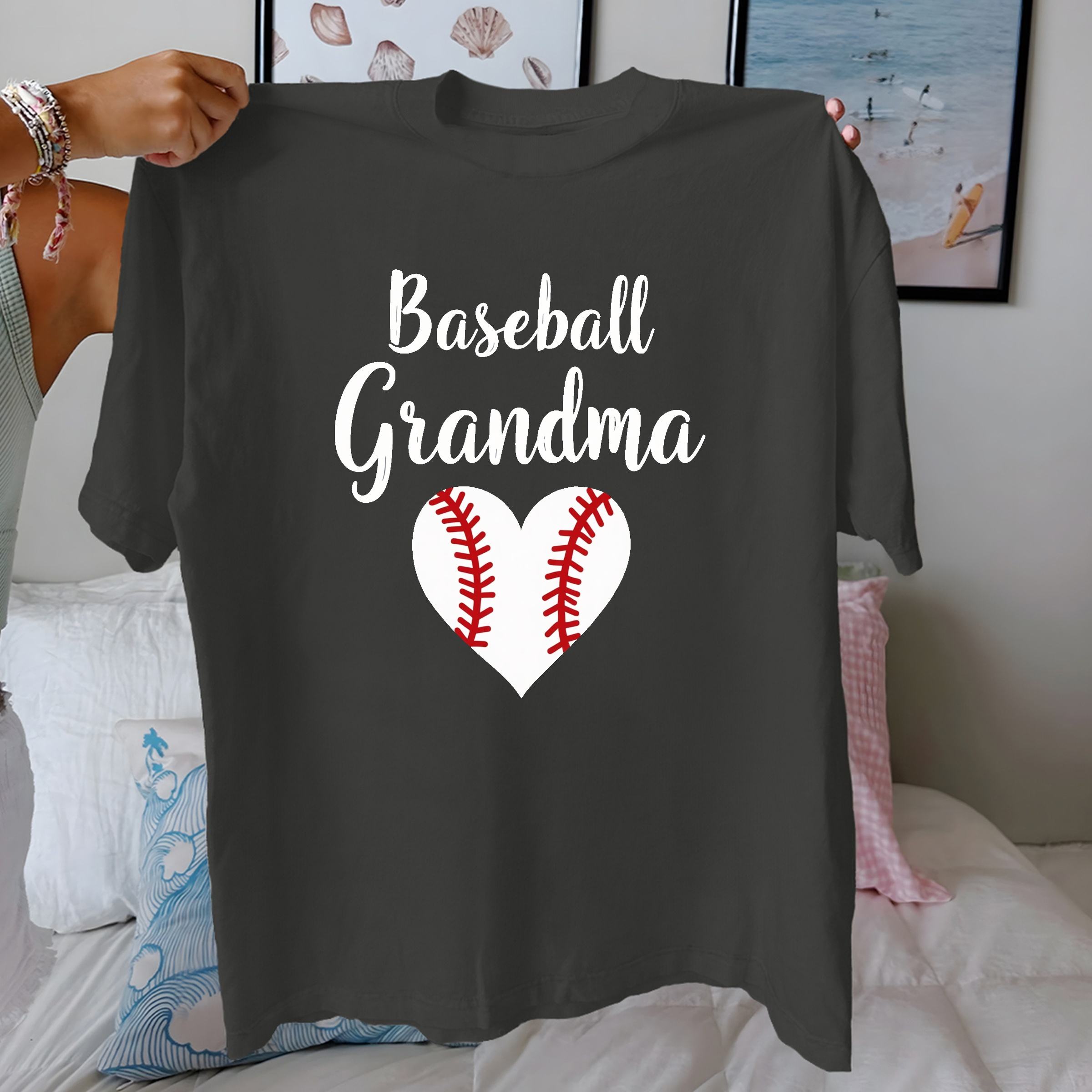 สีเทาเข้ม