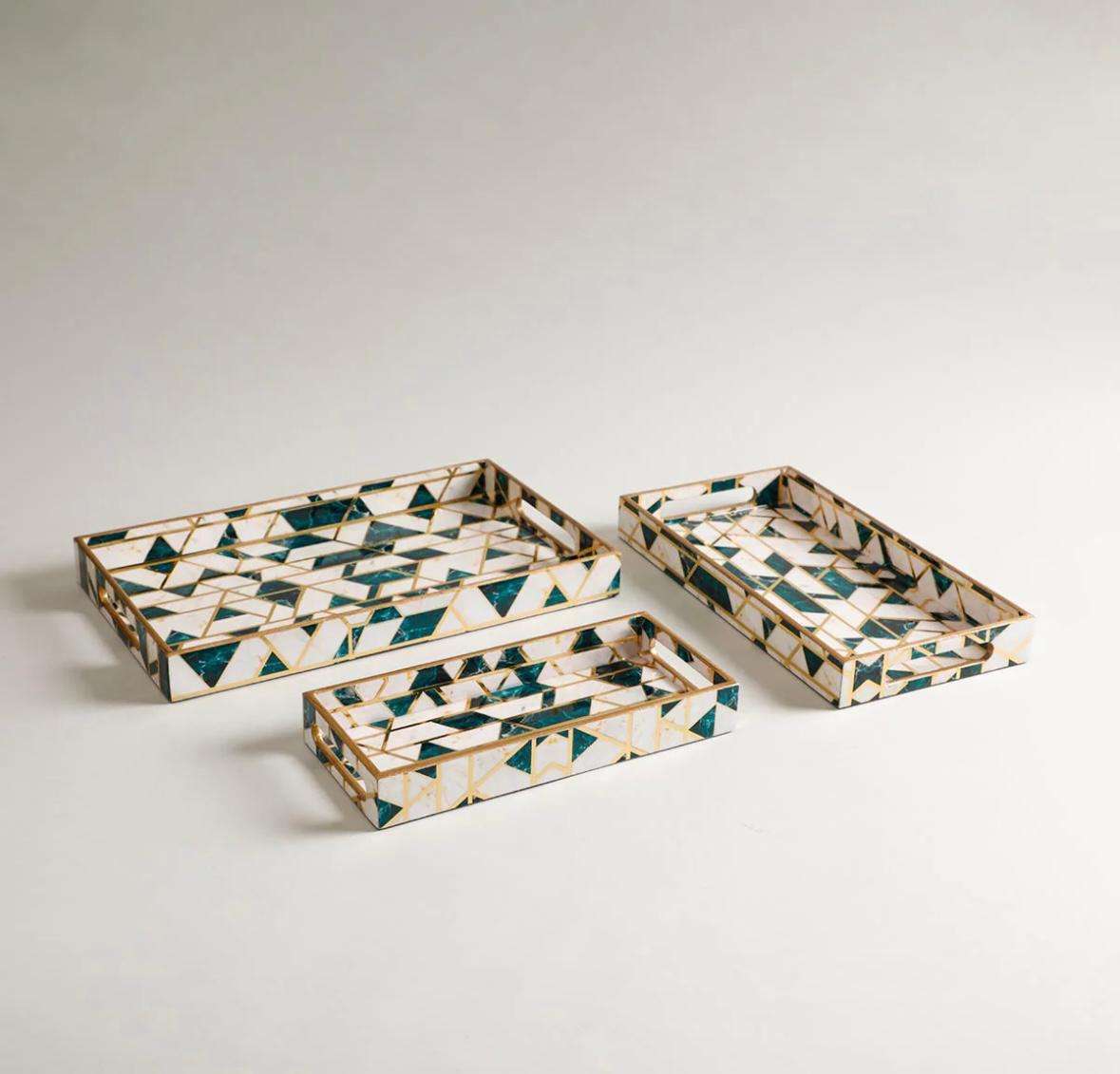 Identique à l'image