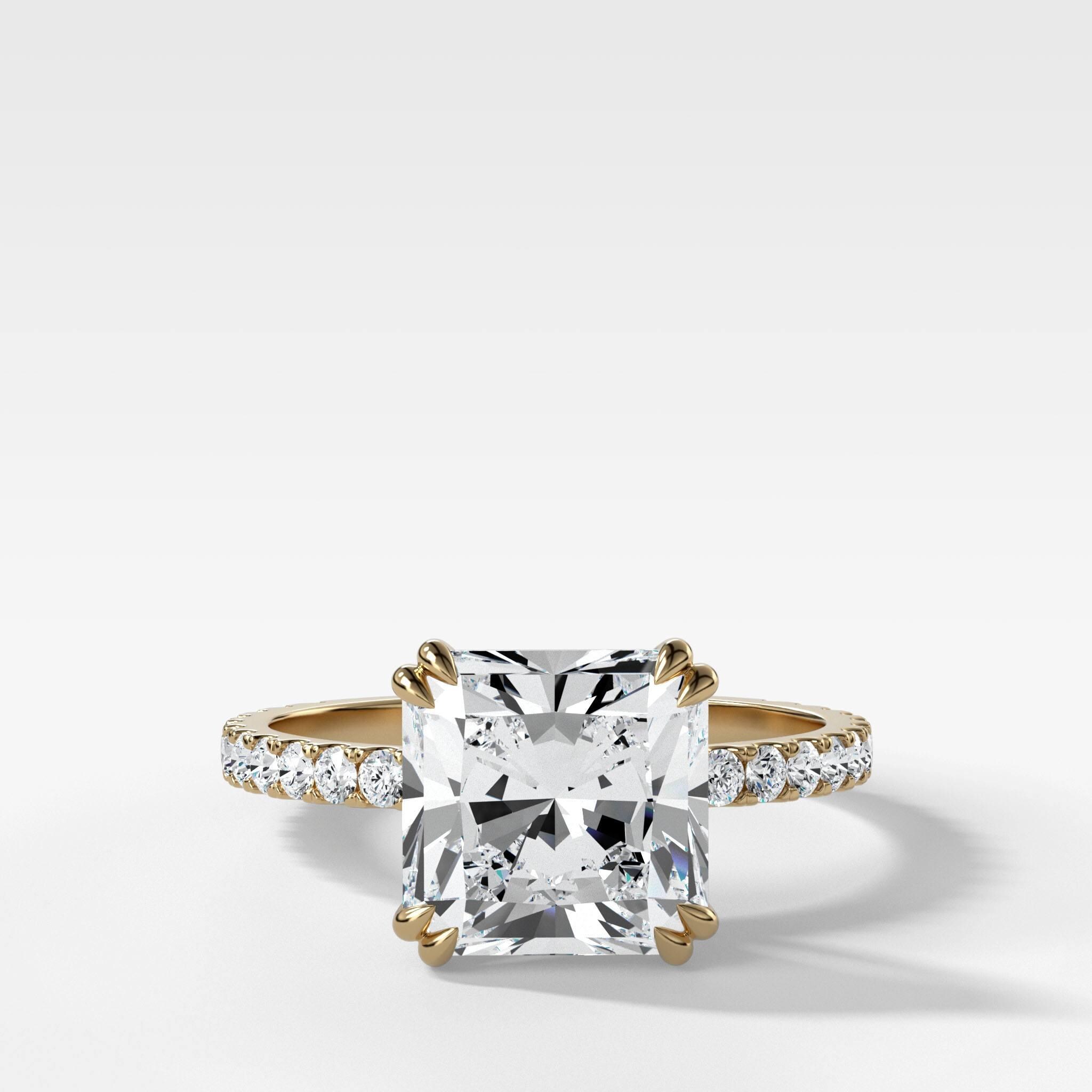 Oro macizo de 14K