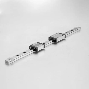 Riel de guía lineal CNC con rodamiento, movimiento preciso y suave para sistemas de automatización industrial y aplicaciones de movimiento de máquinas - Product Image 4