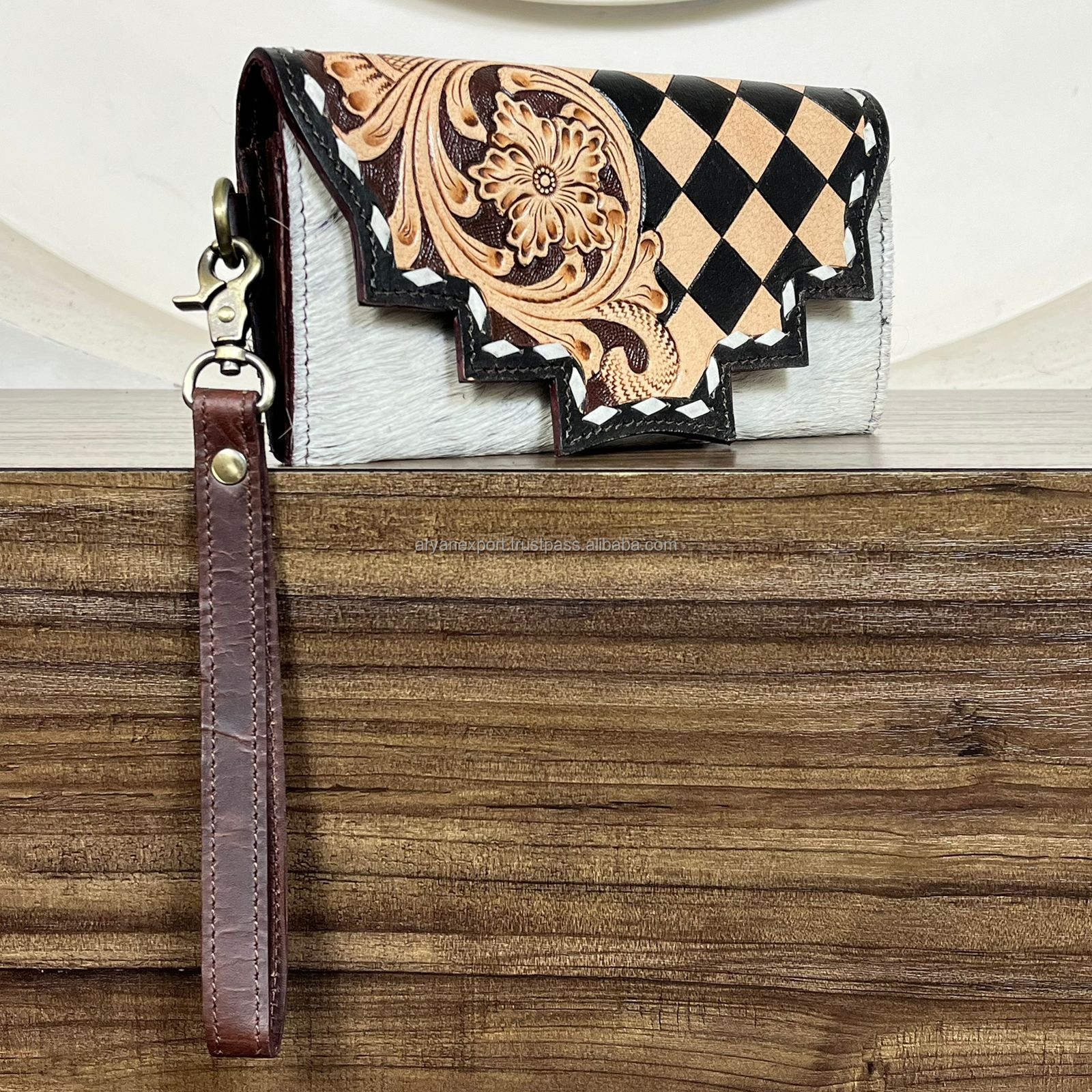 ลายตารางสีน้ำตาลแทนและน้ำตาล