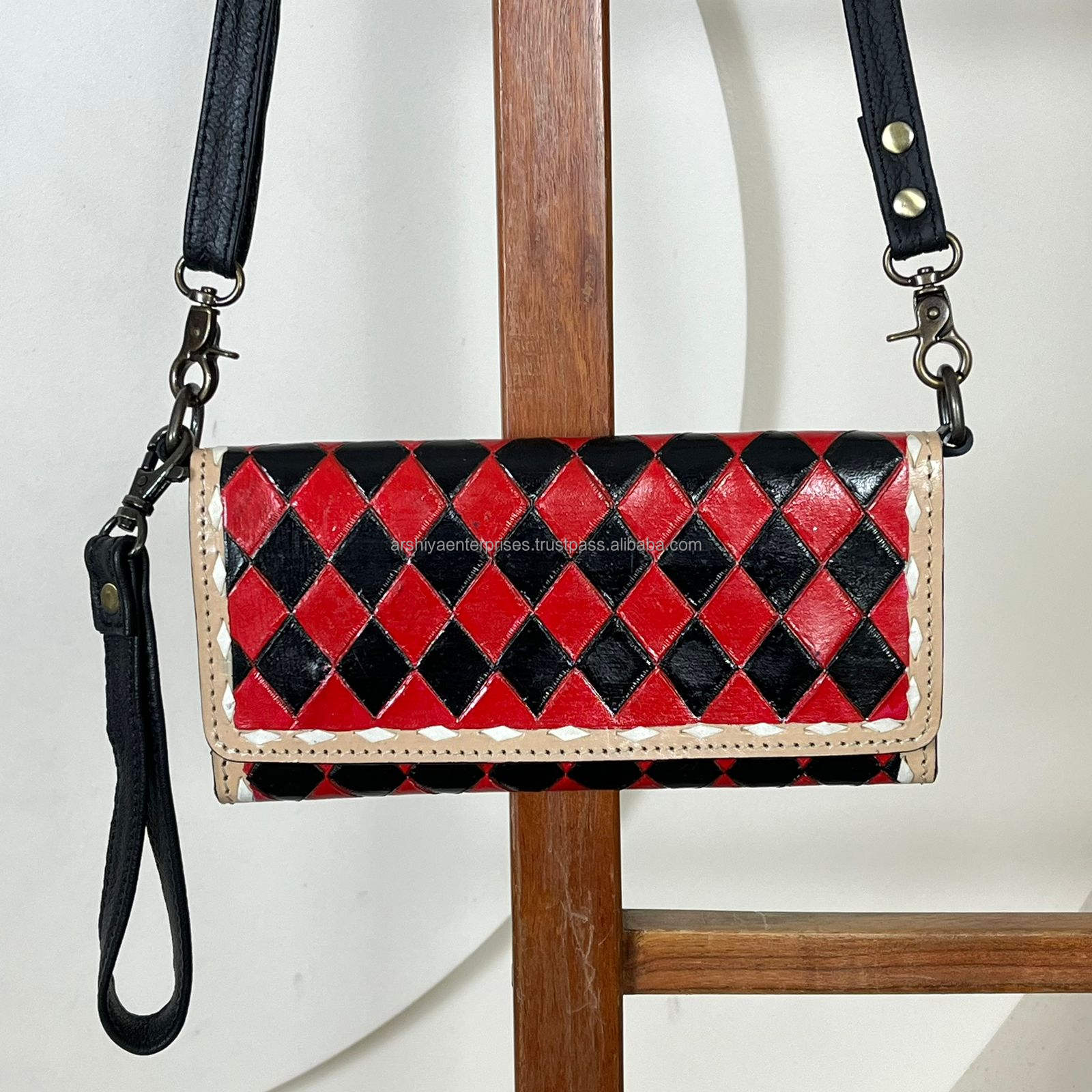 ตาหมากรุกสีดำ & สีแดง