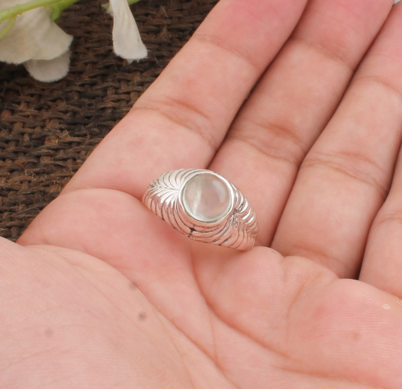 Identique à la photo