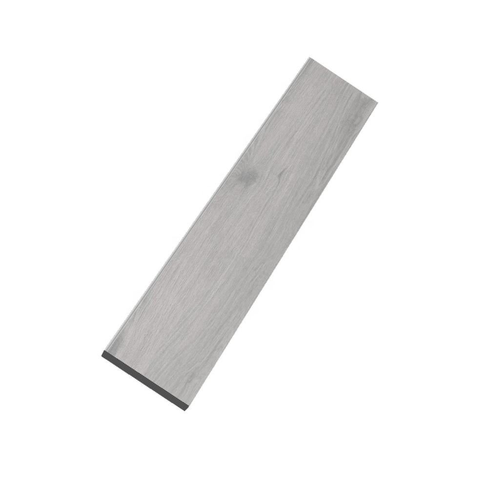 สีเทาอ่อน