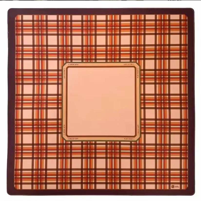 Alfombra a cuadros marrón beige