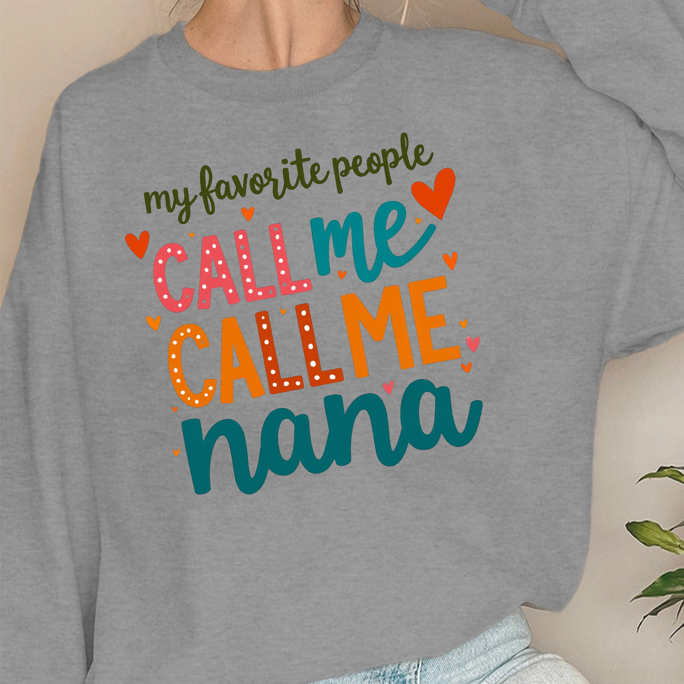 สีเทาเข้ม