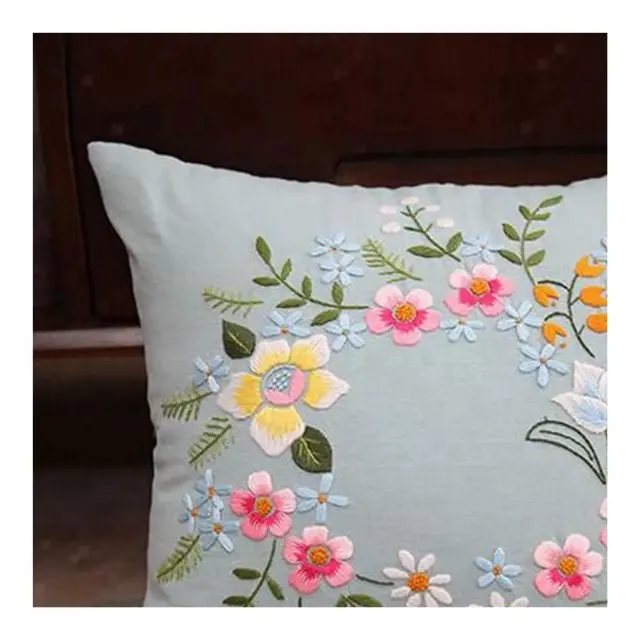 Top Quality Low MOQ 100% Organic Cotton GOTS Certificate Hand Crafted Embroidery Fabric Custom Decorative Back Support Cushions