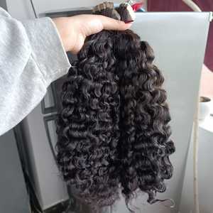 ヘアエクステンションのカーリーテープのベトナムビルマテープからのトップグレードの人間の髪の延長未処理のすべての色のカーリー生の髪 - Product Image 4