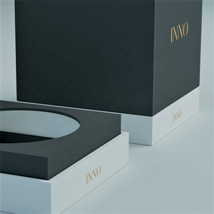 Petites bouteilles en plastique chromées en PET personnalisées INNORHINO - Product Image 3