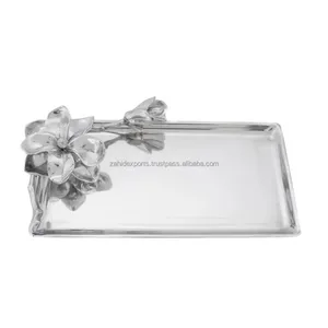 Khay kim loại thủ công với đồ cổ bằng đồng mộc mạc mờ hoàn thành trang trí và lựa chọn quà tặng đám cưới Giáng sinh lớn bán buôn - Product Image 1