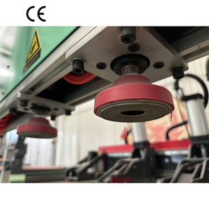 Automatische Einzelspindel-CNC-Fräser drehmaschine Anpassbares Massivholz-Sägemaschinen-Steuerungs system 5KW Maximaler Verbrauch
