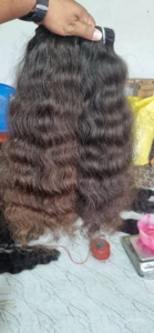 南インドレミーシングルウェイビーヘアエクステンション生テンプルバージンカーリーヘアプレミアム品質シングルドローウェーブカールスタイル