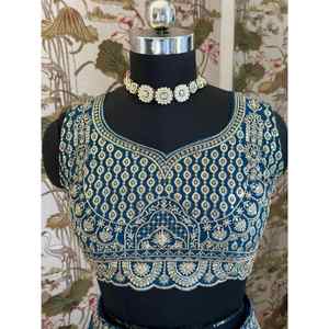 Lehenga choli เสื้อผ้าชุด lehenga ลายปักผ้าลายสวยงาม - Product Image 5