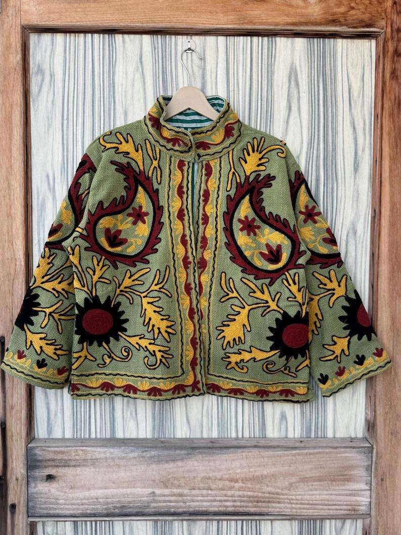 ตามที่แสดงเป็นภาพ