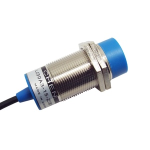 DC6-36V LJ30A3-15-Z/3 de pnp no enrasado tipo de sensor inductivo de proximidad - Product Image 1