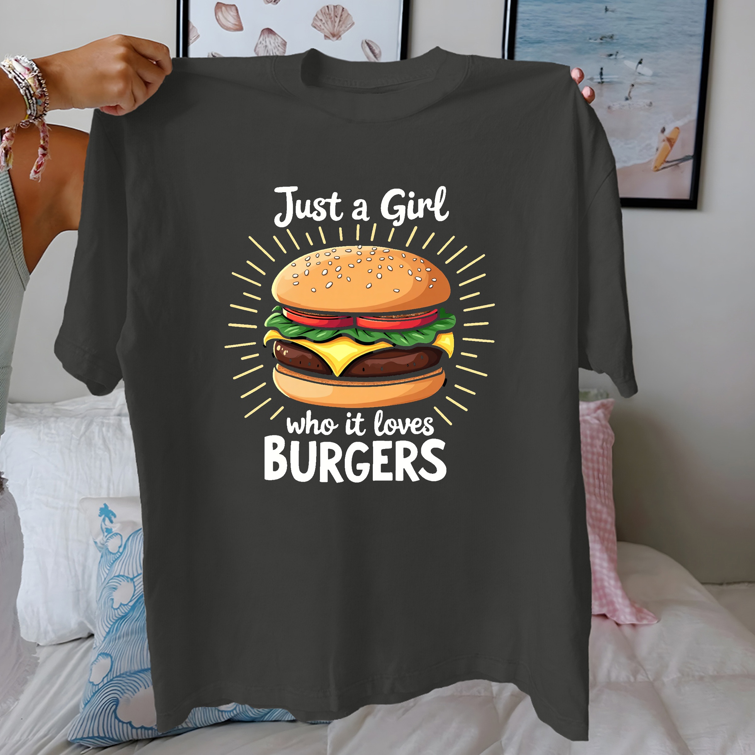 สีเทาเข้ม