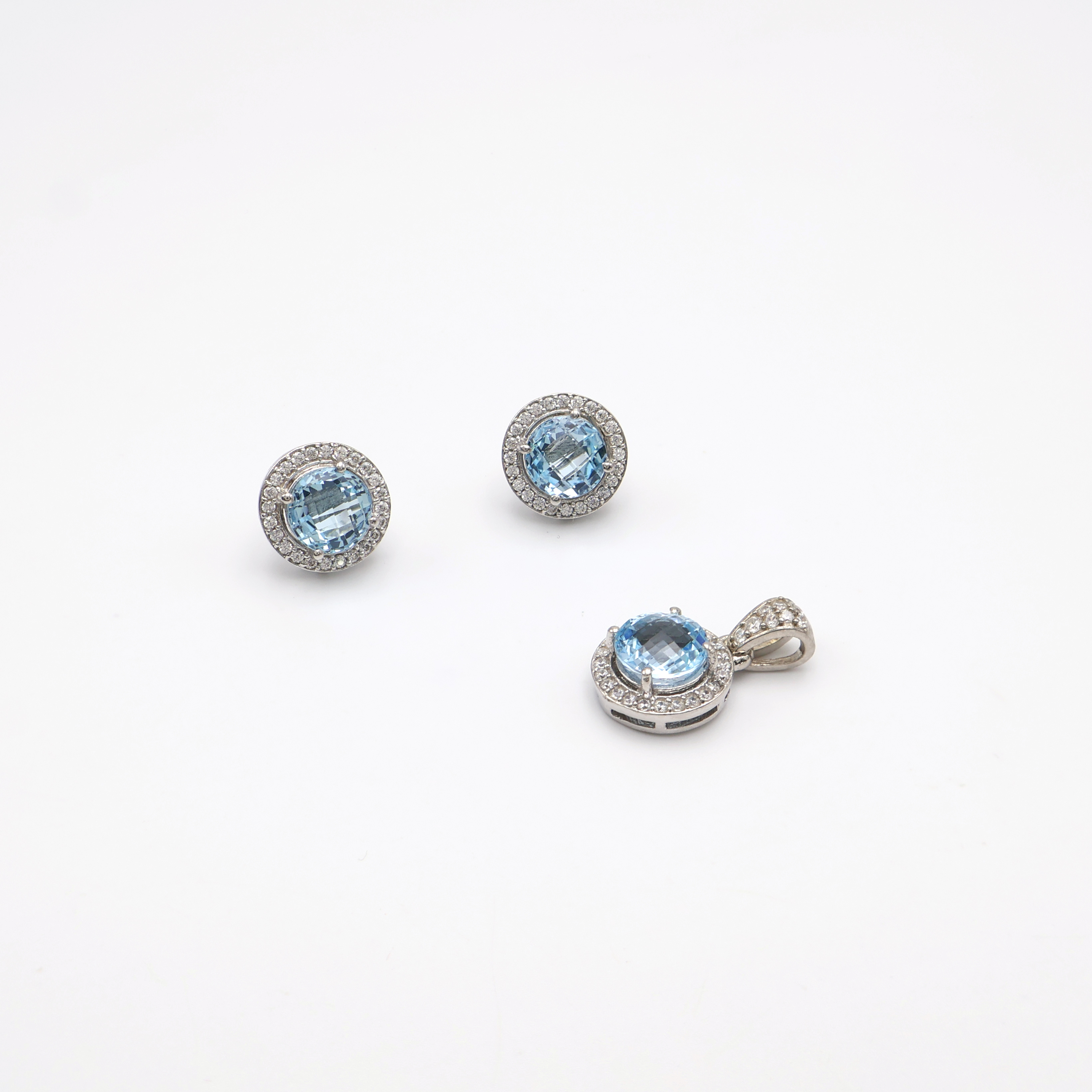 Azul cielo