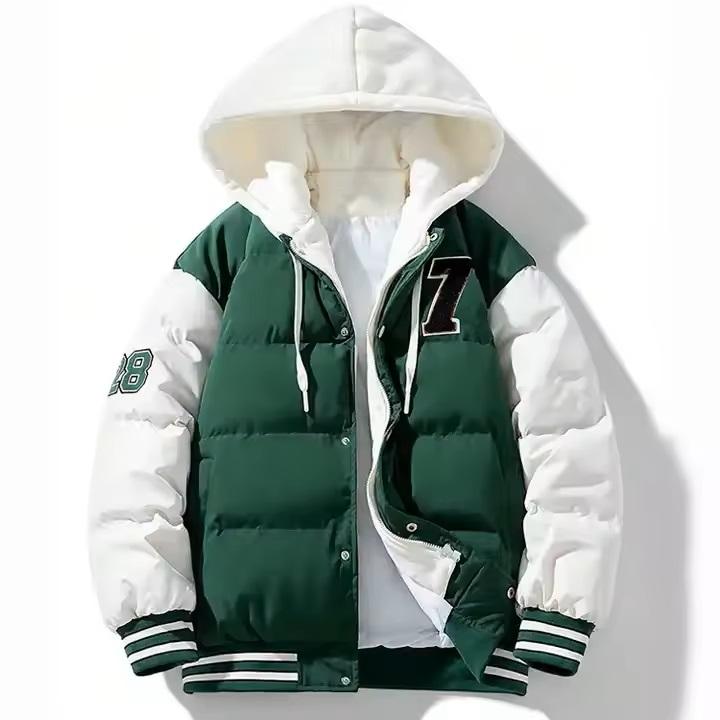 เขียวเข้มและขาว